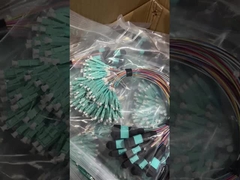 एमपीओ / एमटीपी - एलसी फैन आउट फाइबर ऑप्टिक केबल 0.9 मिमी एसएम सिम्पलेक्स फाइबर केबल