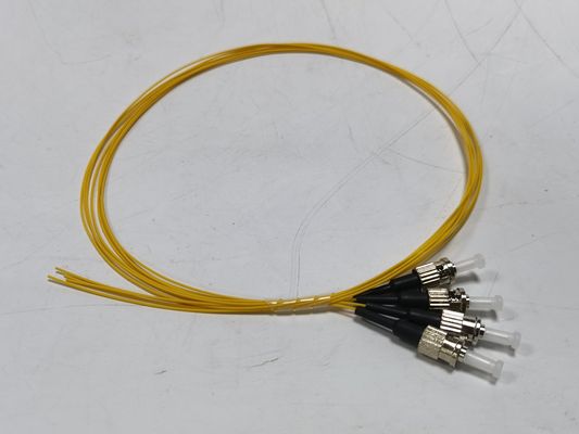 खरीदें 3m फाइबर पिगटेल ST/UPC SM 9/125 FTTH के लिए 0.9 मिमी पीसी ऑनलाइन निर्माण