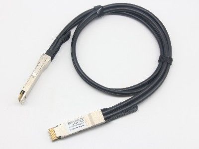 400G QSFP112 निष्क्रिय प्रत्यक्ष संलग्न तांबा ट्विनैक्स केबल 2M दूरी 1m 2m 3m अनुपालन मानक RoHS/CE/FCC